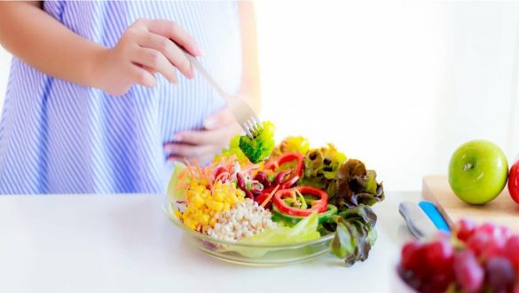 تصویر اصول تغذیه در دوران بارداری